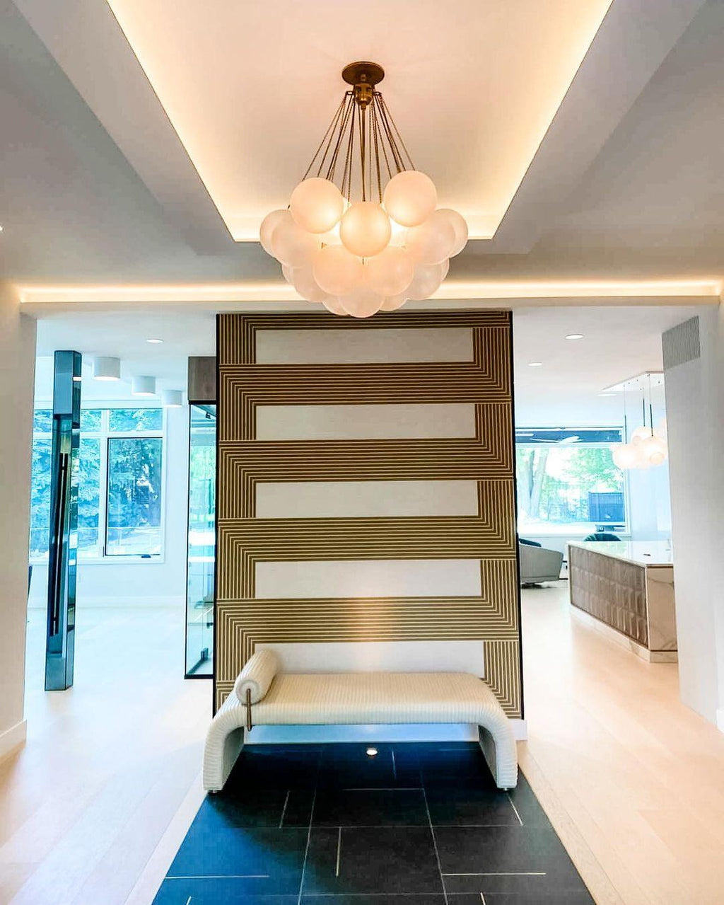 Lustra Chandelier Bulles en Verre Satiné - Neutralighting