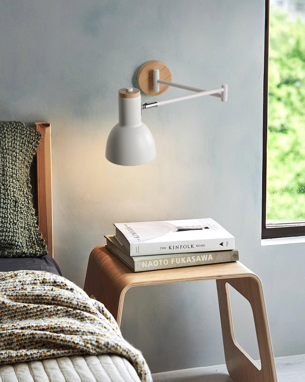 Applique Murale Réglable Cône Ombre Bois Base Moderne - Neutralighting