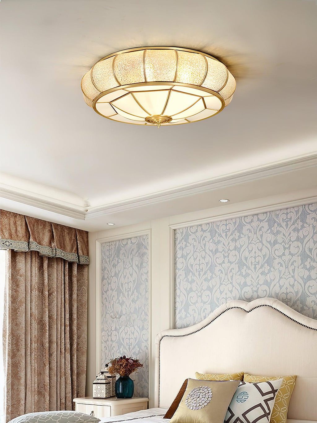 Ulrinara Postmoderne Luxe Tambour Laiton Verre Plafonnier - Neutralighting