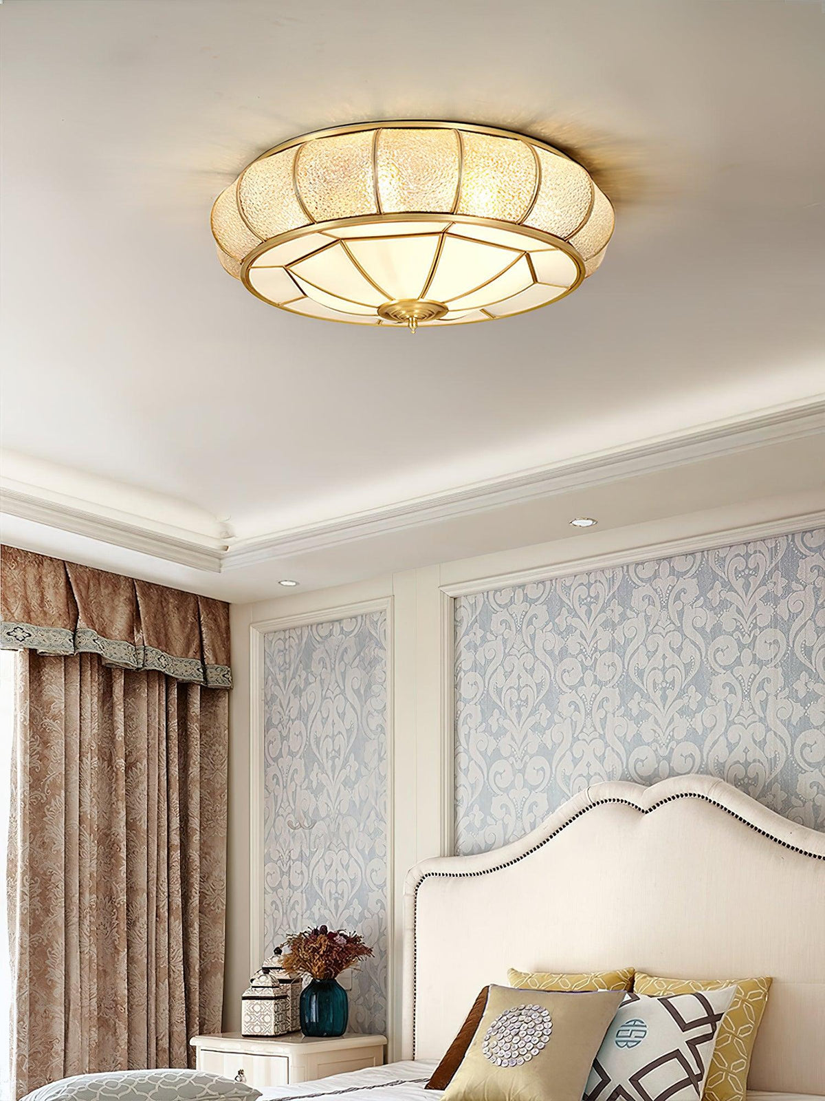 Ulrinara Postmoderne Luxe Tambour Laiton Verre Plafonnier - Neutralighting
