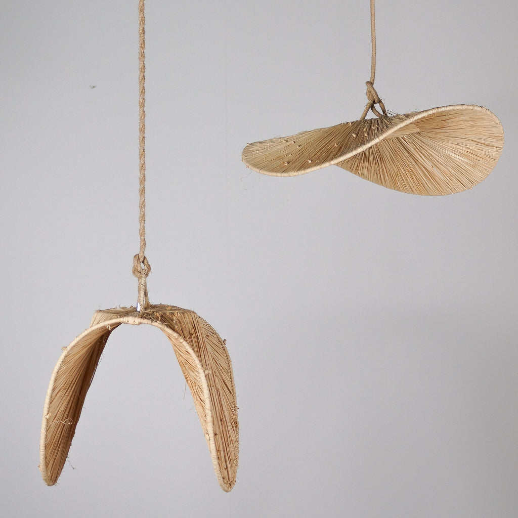 Suspension en raphia - Plate