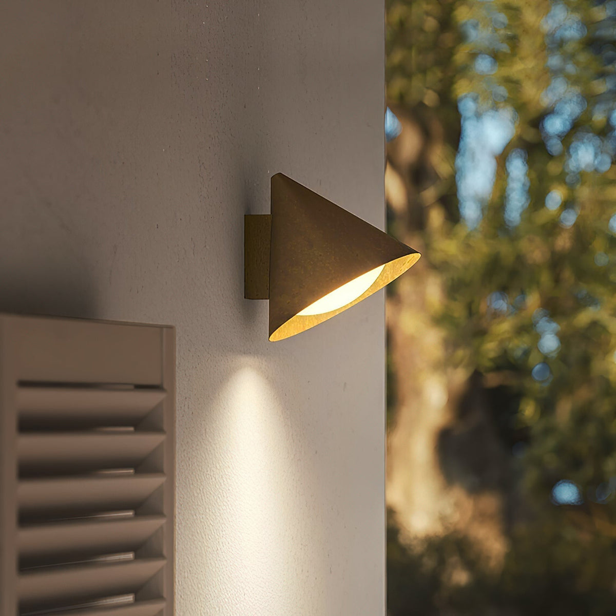 Whorl Lampe Murale Métal Acrylique Industrielle Vintage - Neutralighting