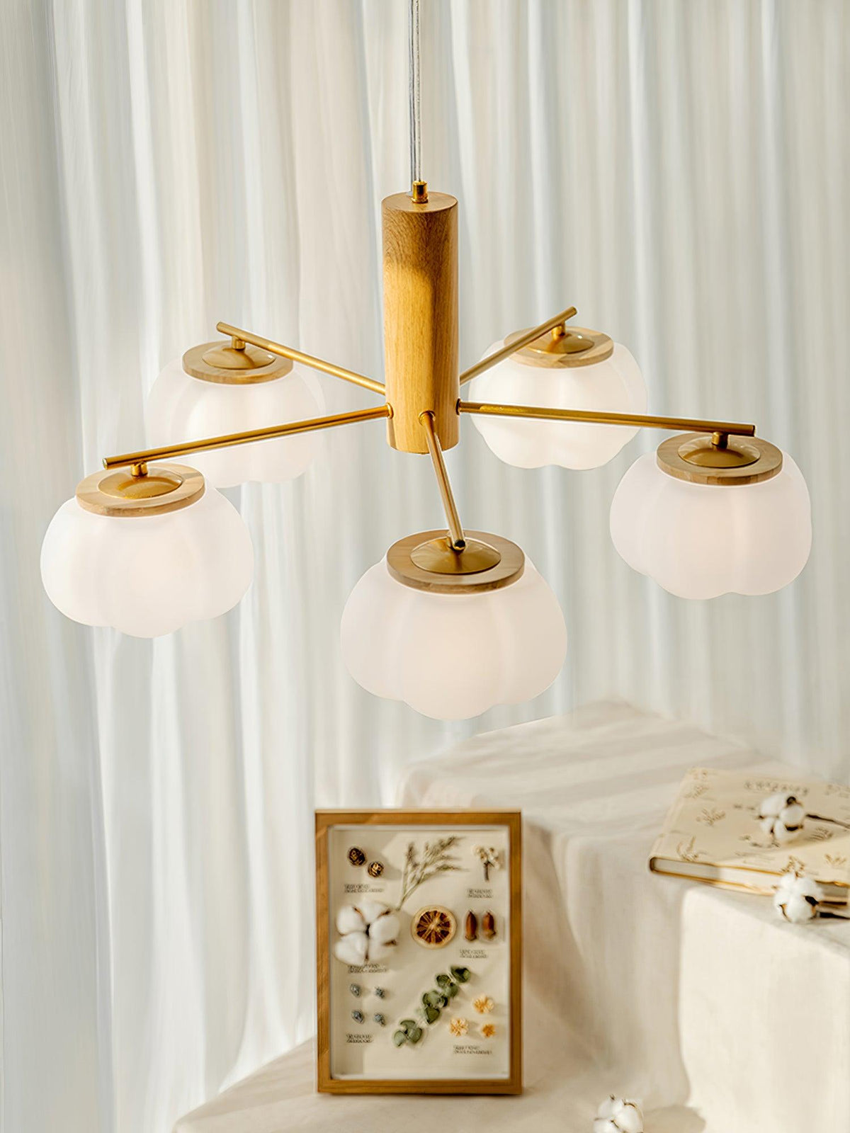 Tyler Chandelier Vintage en Acrylique - Neutralighting