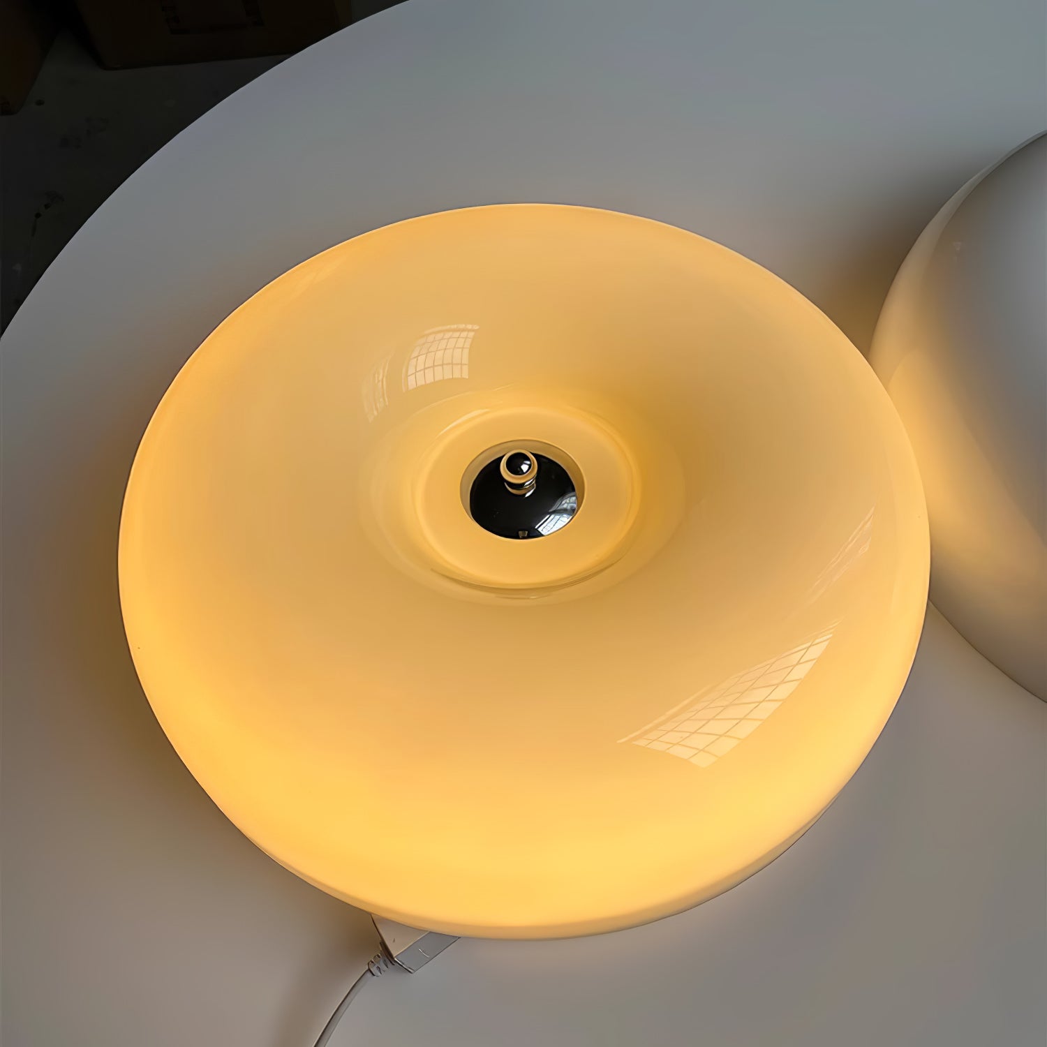 Solara Chandelier Crème Pudding avec Verre Soufflé - Neutralighting