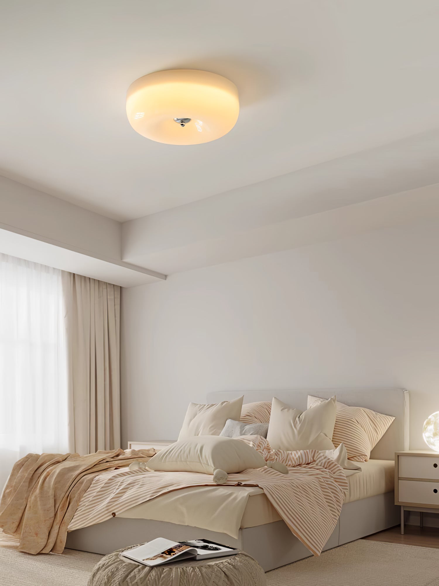 Solara Chandelier Crème Pudding avec Verre Soufflé - Neutralighting
