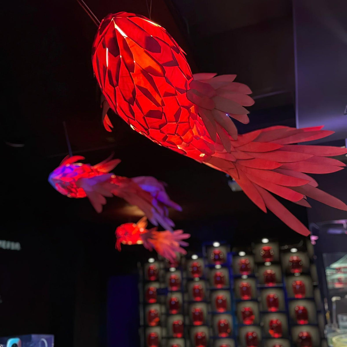 Vamararae Suspension Koi tourbillon cramoisi - Neutralighting