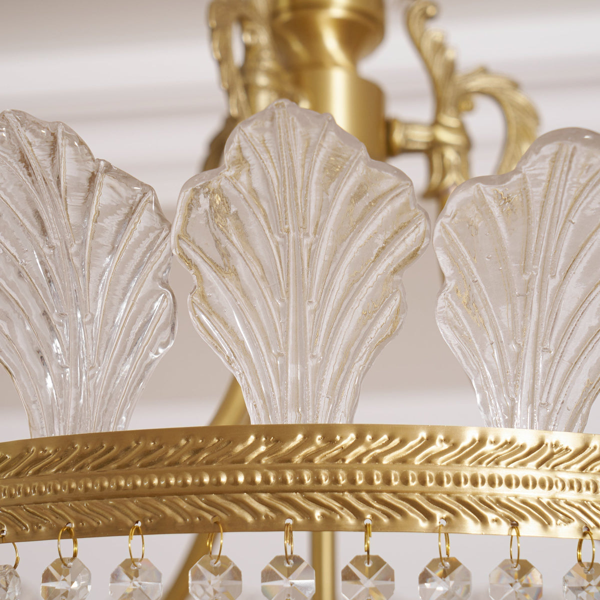 Crinoline Lustre En Cristal De Luxe Postmoderne En Laiton - Neutralighting