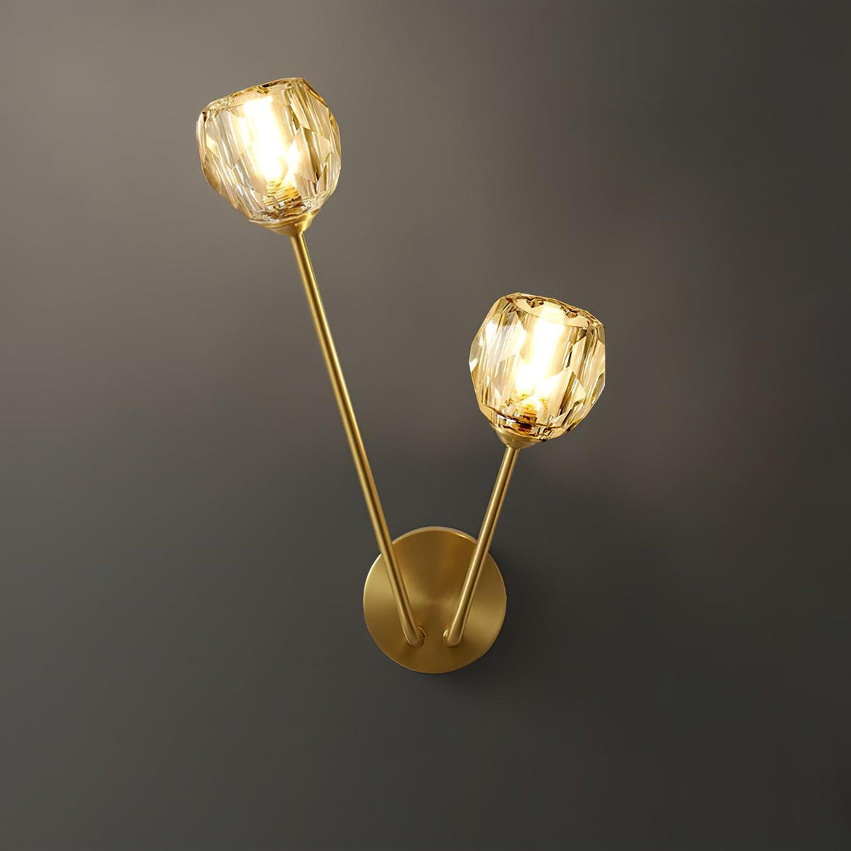 Joshua Applique Murale Luxe en Laiton - Neutralighting