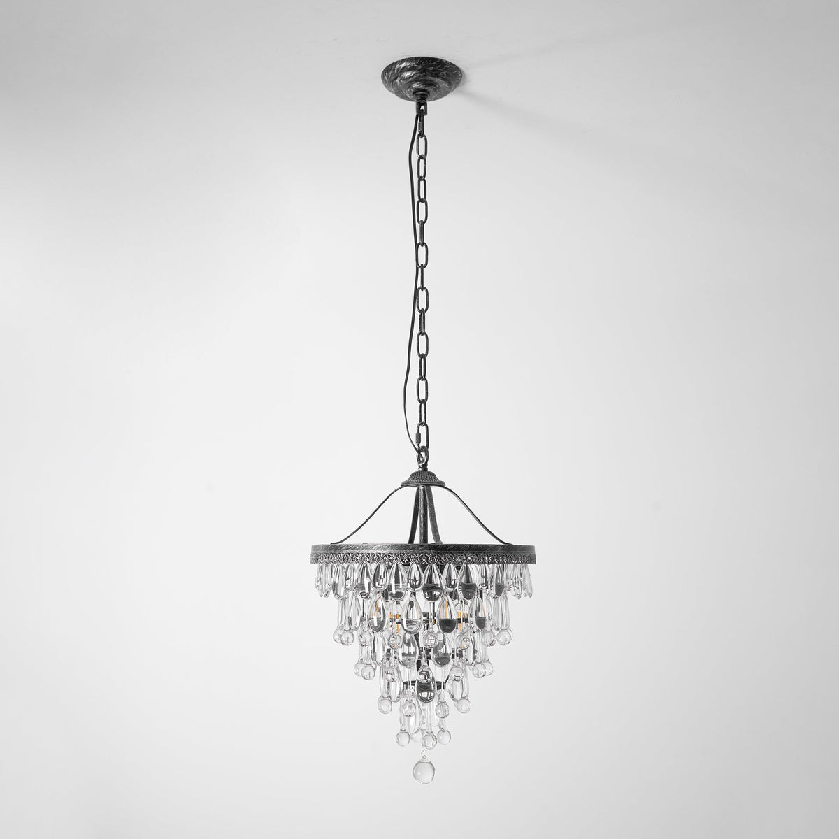 Blink Lustre Unique En Cristal Et Métal En Forme De Pyramide Inversée - Neutralighting