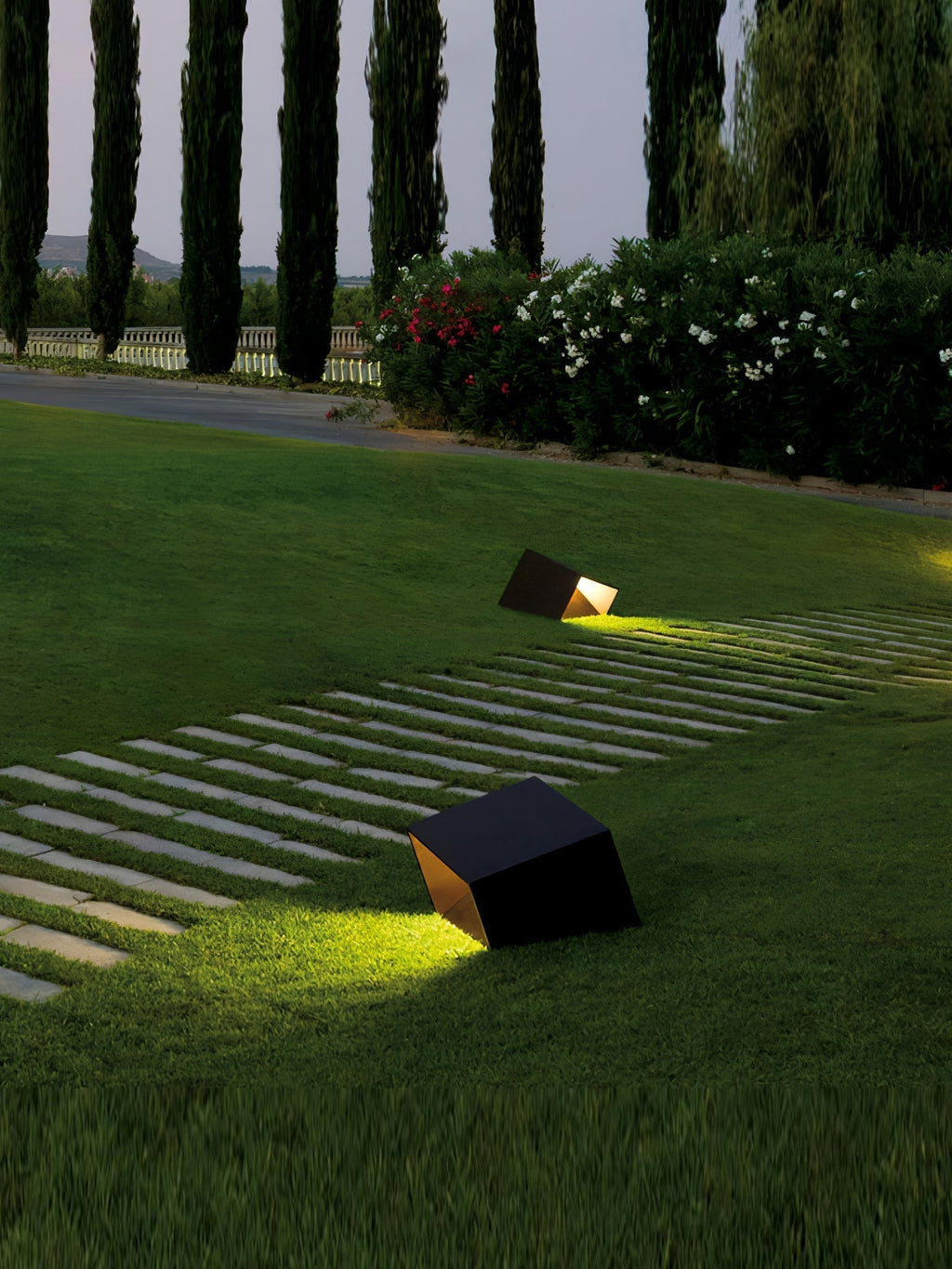 Evsore Lampe Solaire Extérieure Unique Cube Jardin - Neutralighting