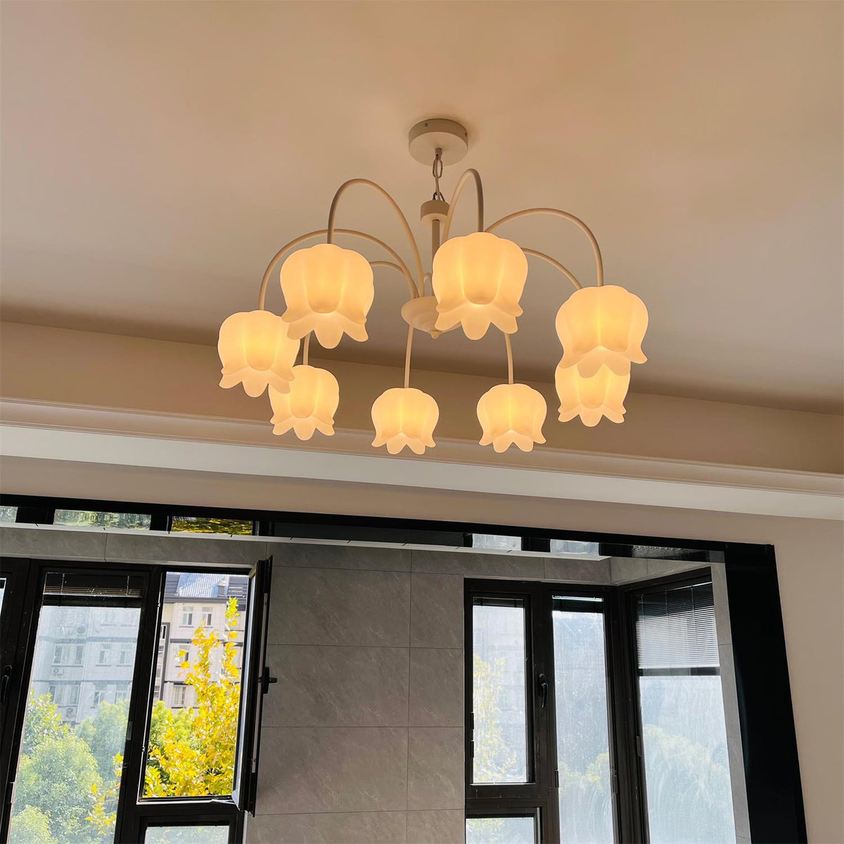 Lustra Chandelier Floral Blanc Élégant - Neutralighting