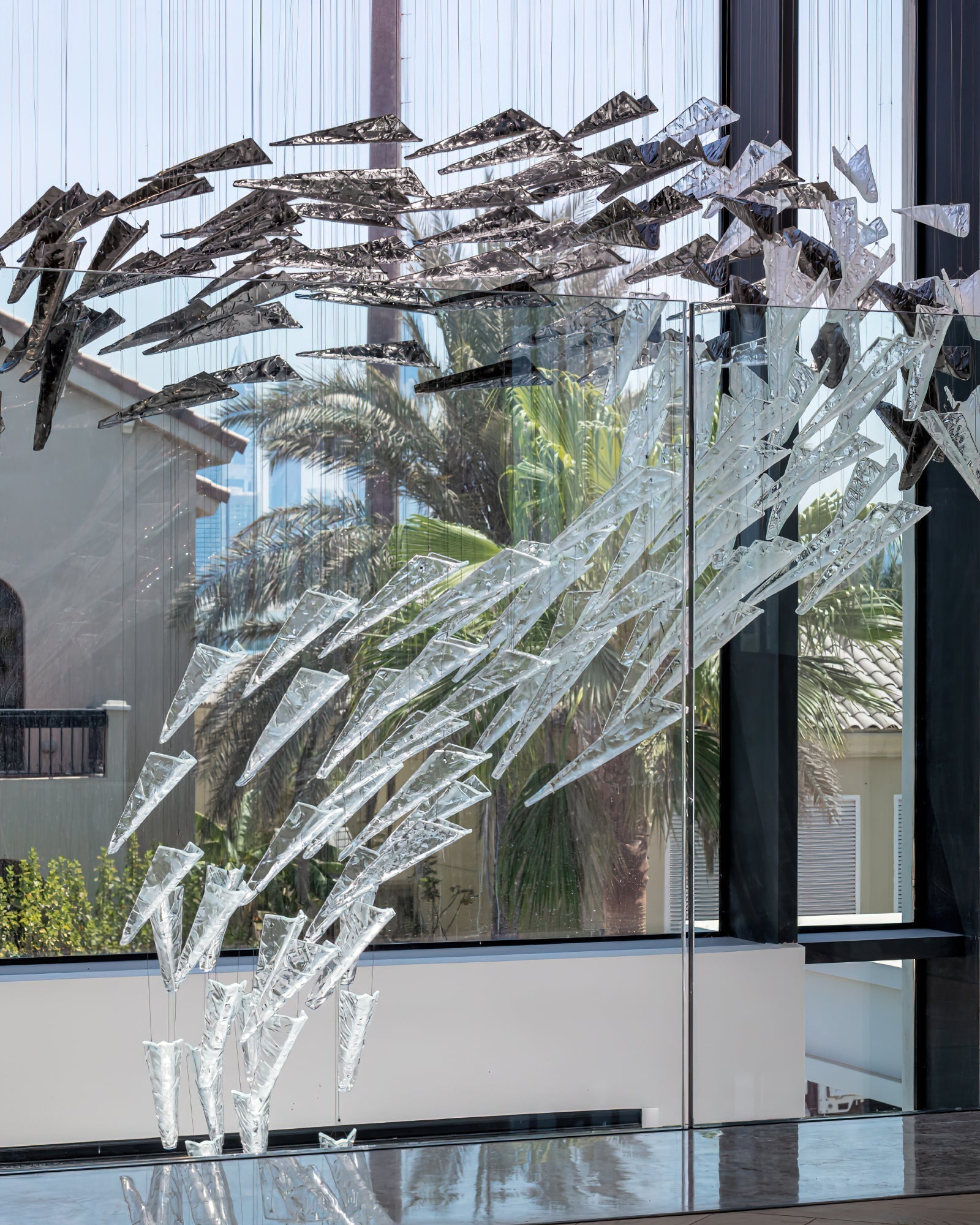 Nyvinia Verre Plume Forme Lustre - Neutralighting