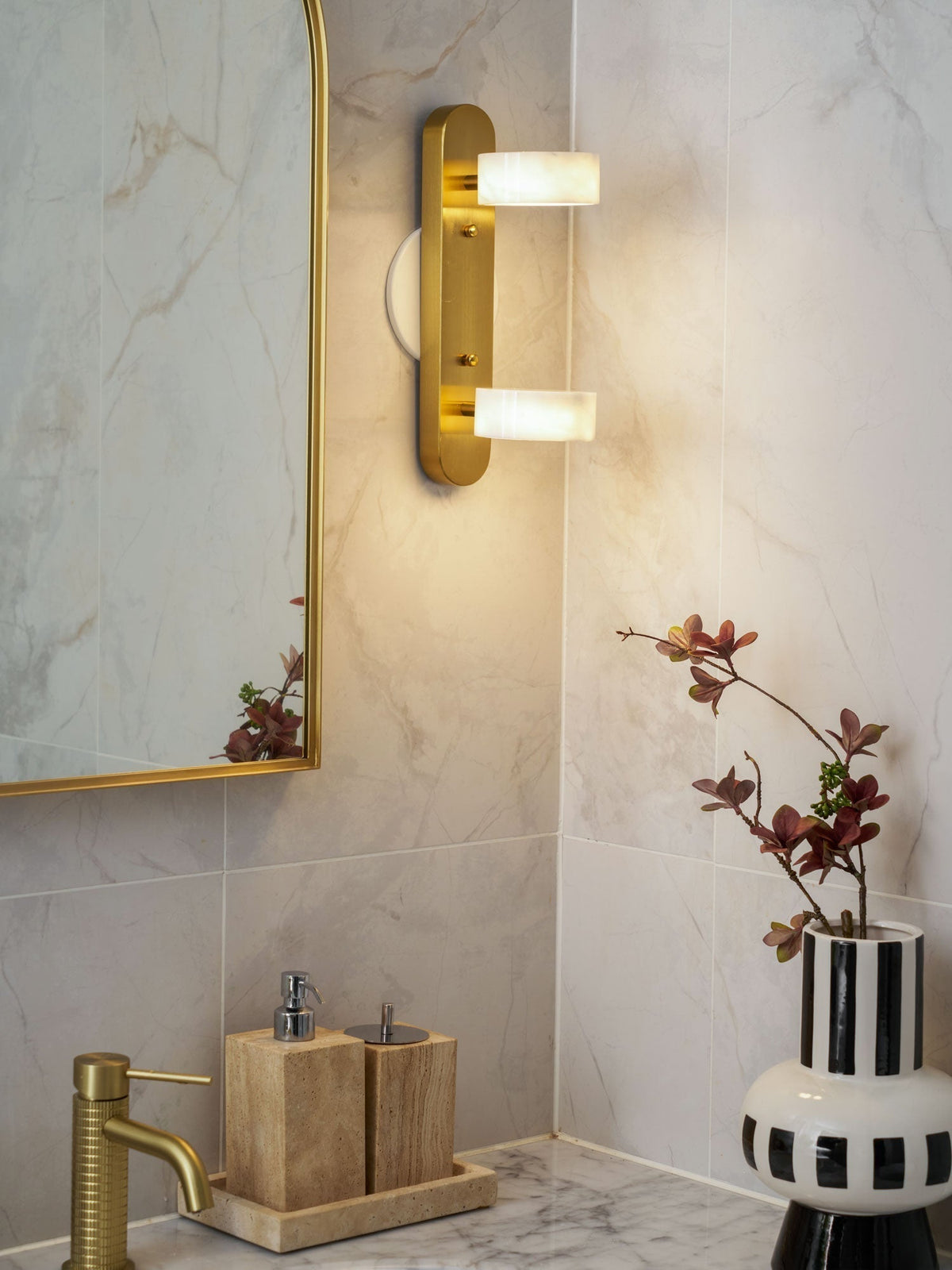 Orshaa Linéaire Travertin Vanité Lumière - Neutralighting