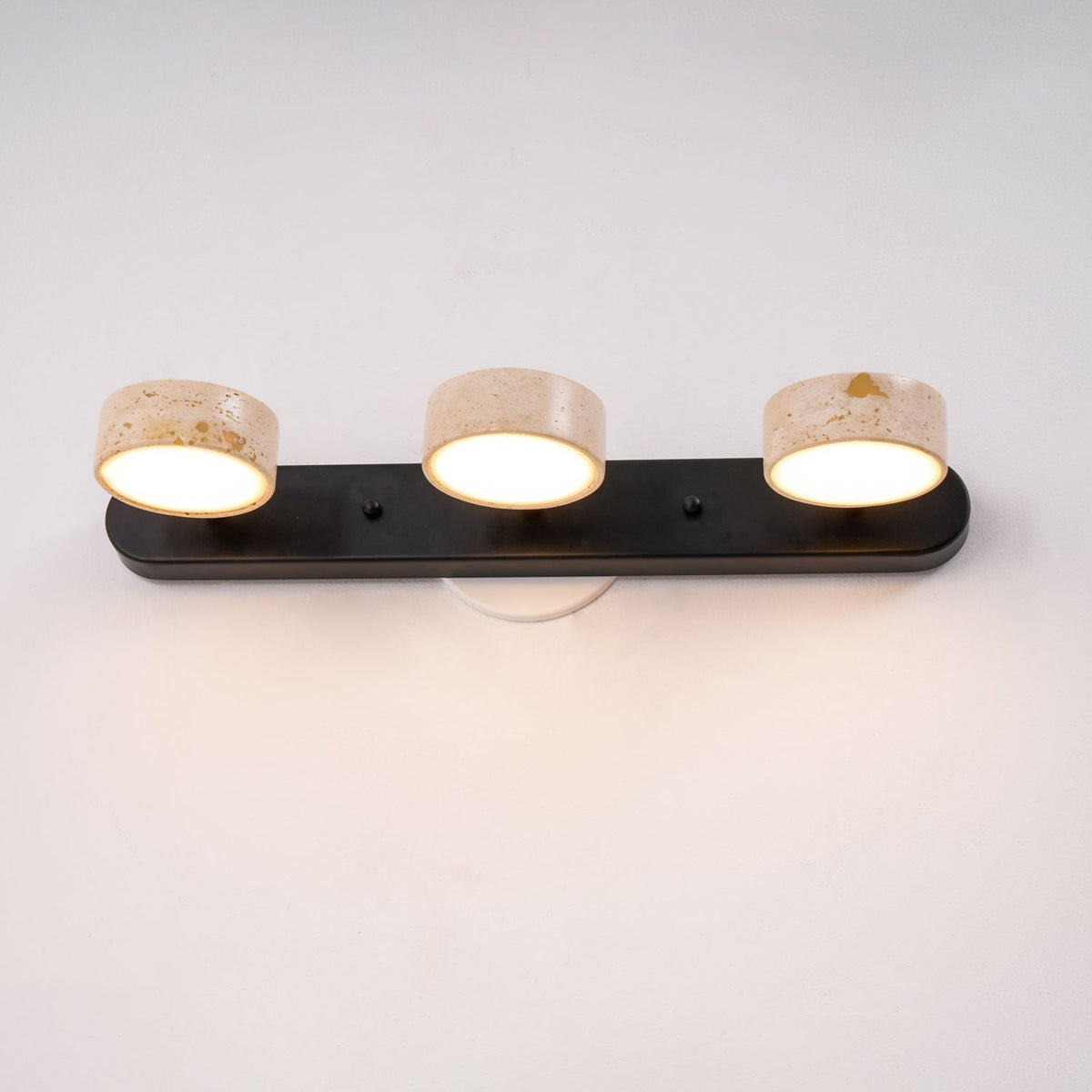 Orshaa Linéaire Travertin Vanité Lumière - Neutralighting