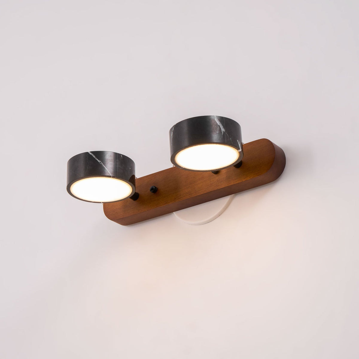 Orshaa Linéaire Travertin Vanité Lumière - Neutralighting