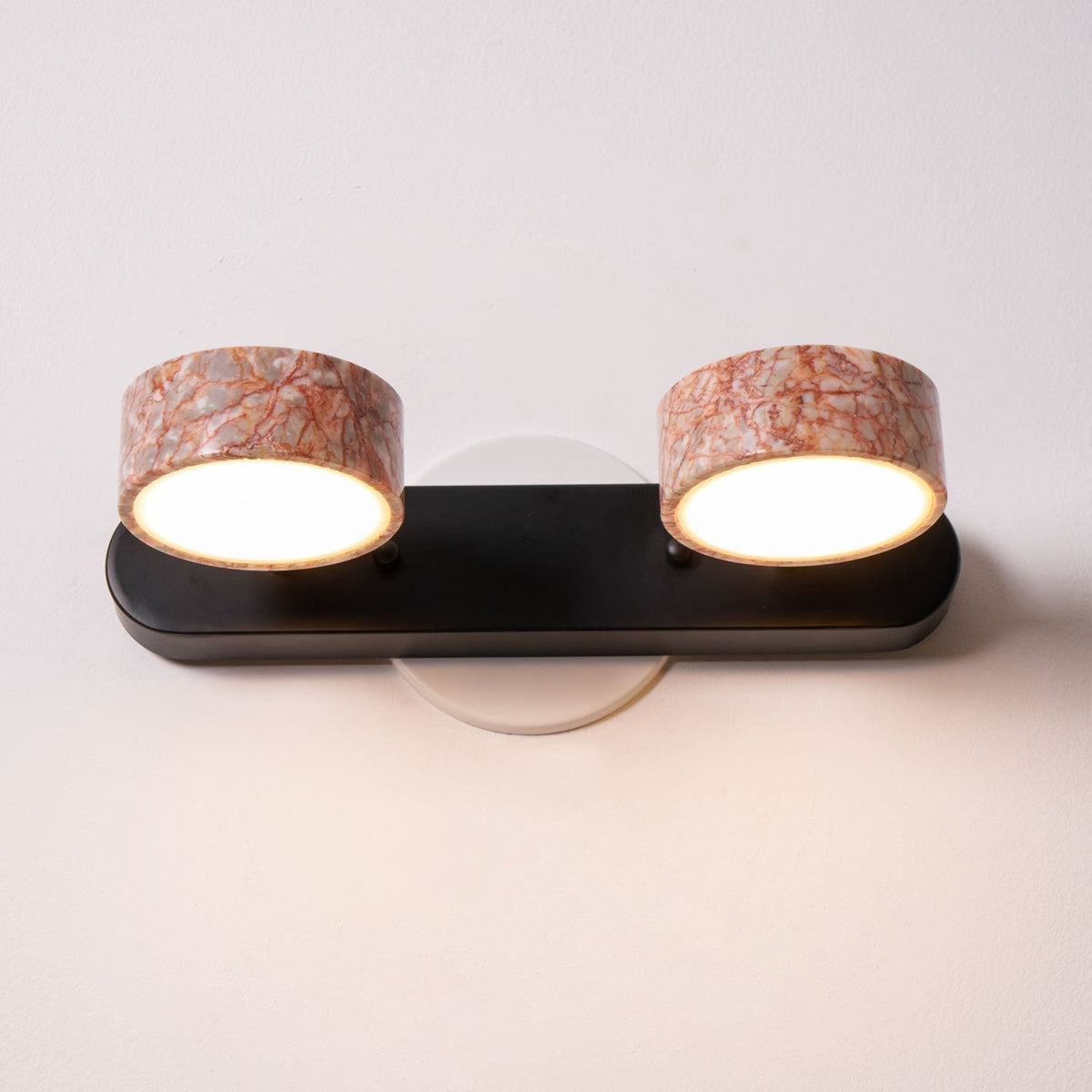 Orshaa Linéaire Travertin Vanité Lumière - Neutralighting