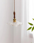Dalie Suspension Lampe Lotus Pétales de Lotus en Résine Accents Dorés - Neutralighting