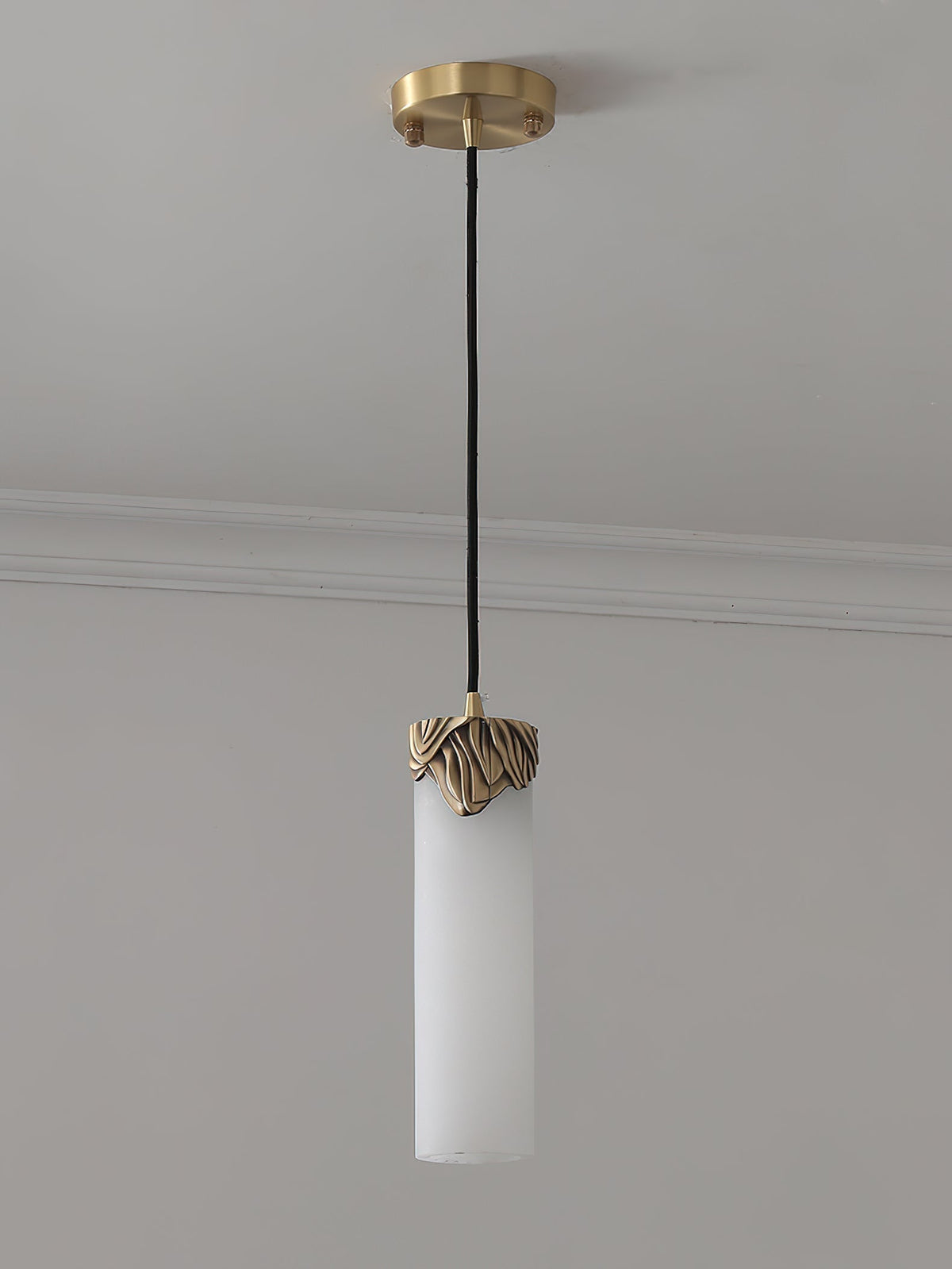 Quiver Suspension Moderne Minimaliste En Laiton Et Albâtre - Neutralighting