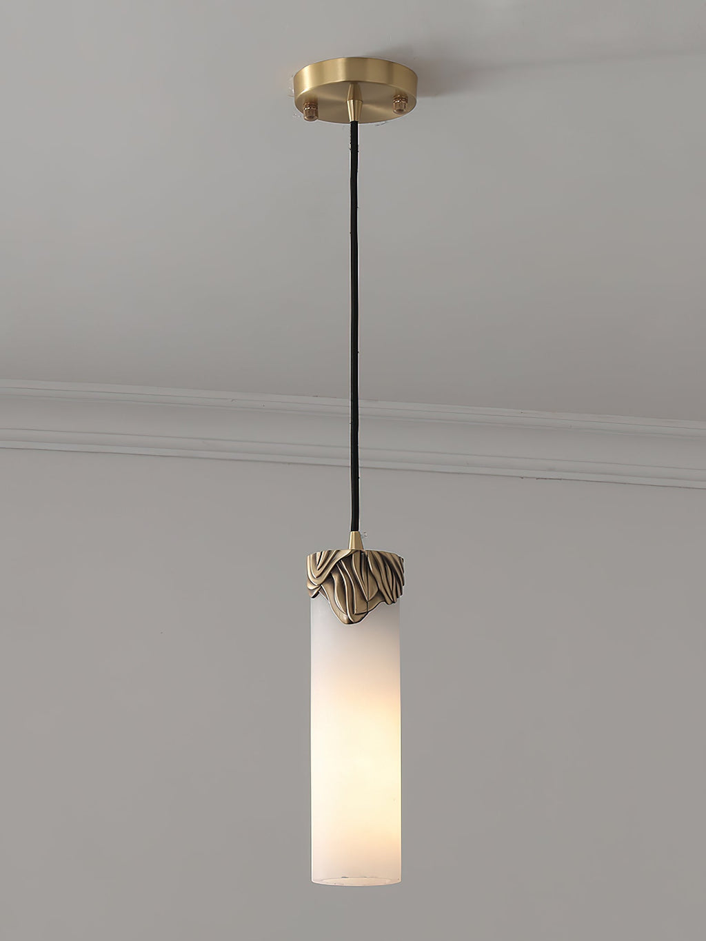 Quiver Suspension Moderne Minimaliste En Laiton Et Albâtre - Neutralighting