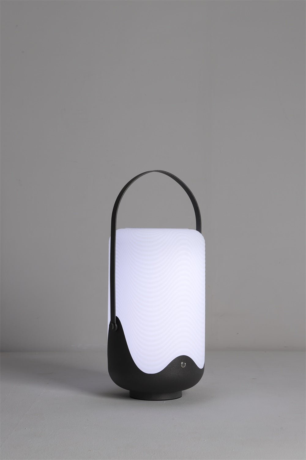 Tyler Lumière Extérieure PE Minimaliste - Neutralighting