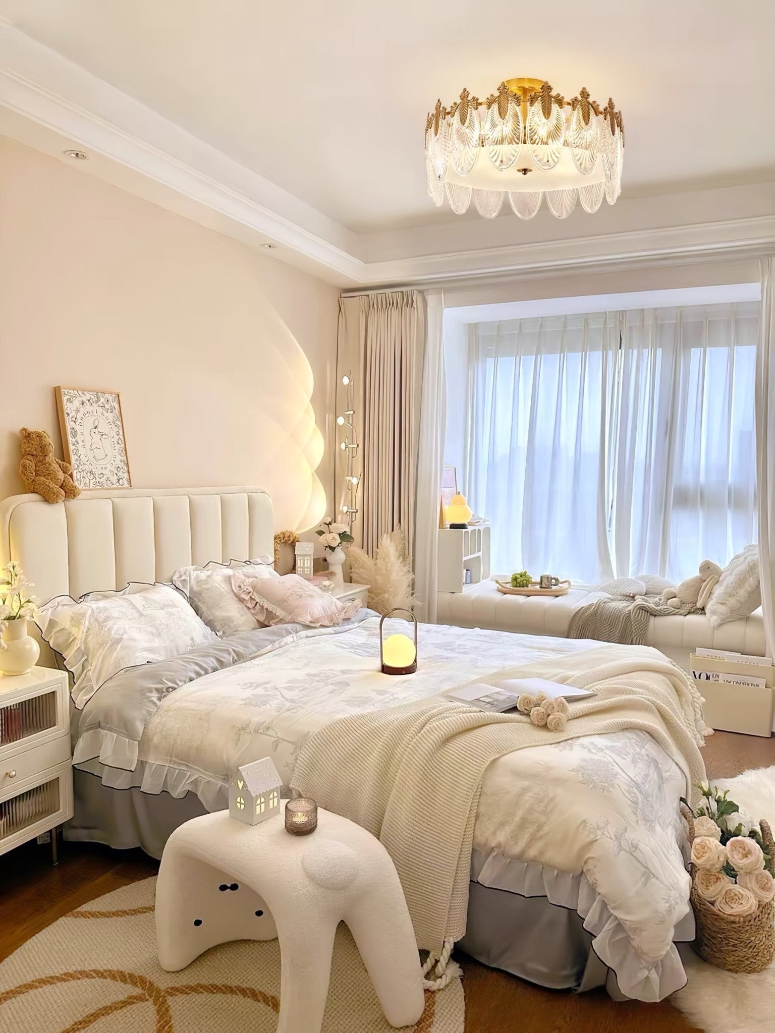 Lustra Chandelier en Verre Pétales avec Cadre Doré Rond - Neutralighting
