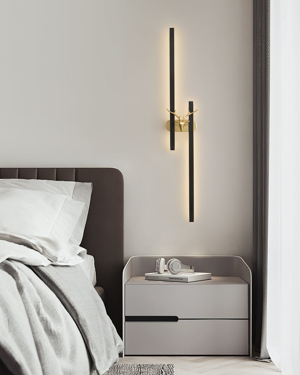 Vavinisra Classique Cerf Laiton Applique - Neutralighting