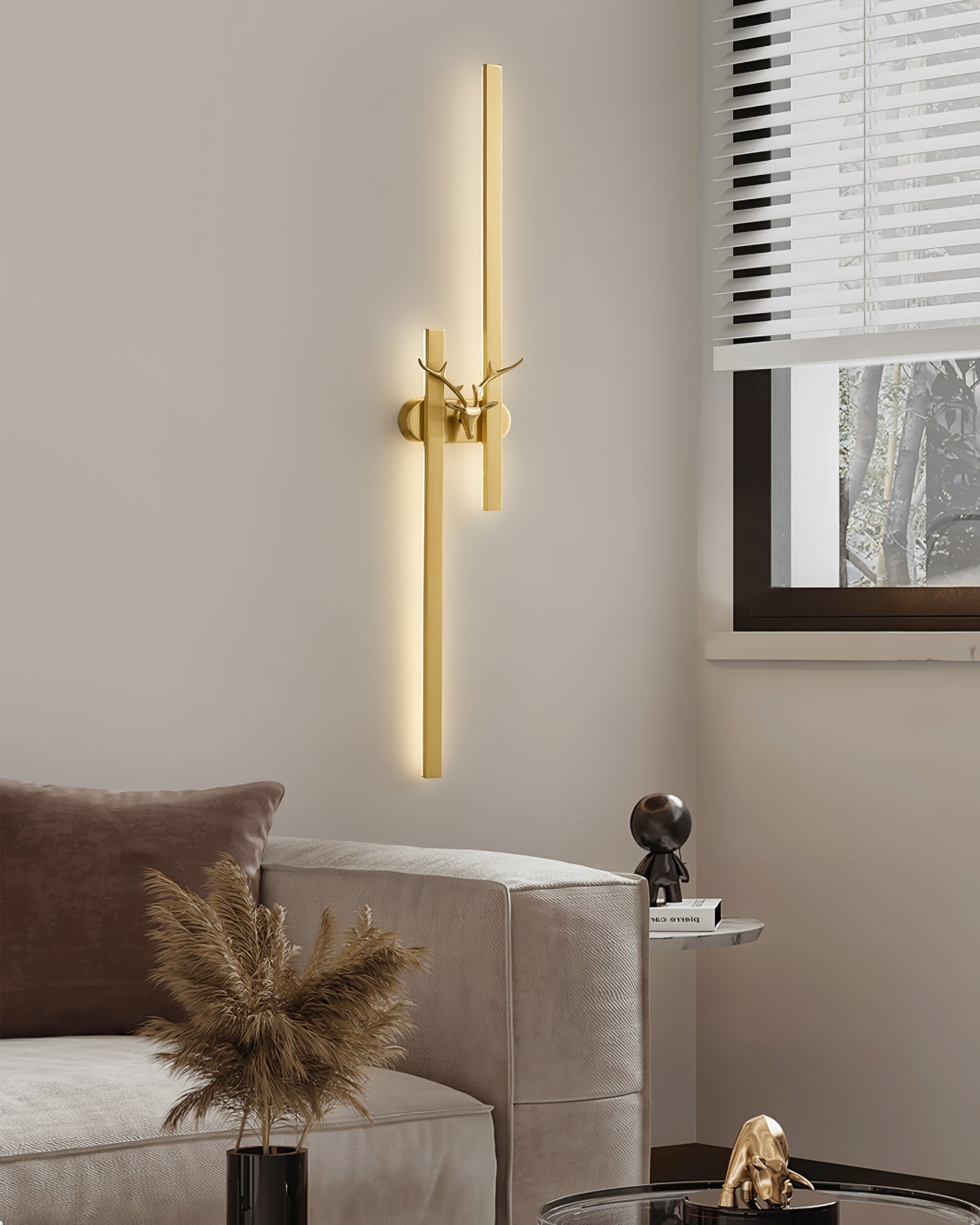 Vavinisra Classique Cerf Laiton Applique - Neutralighting