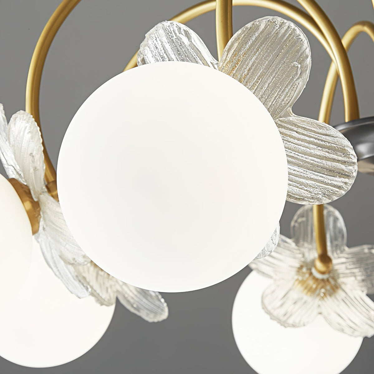 Petalia Lustre Laiton - Neutralighting