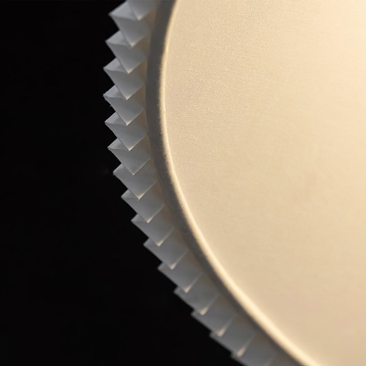 Knell Lampe Pendante en Métal Noir Plastique Plissée Minimaliste Moderne - Neutralighting