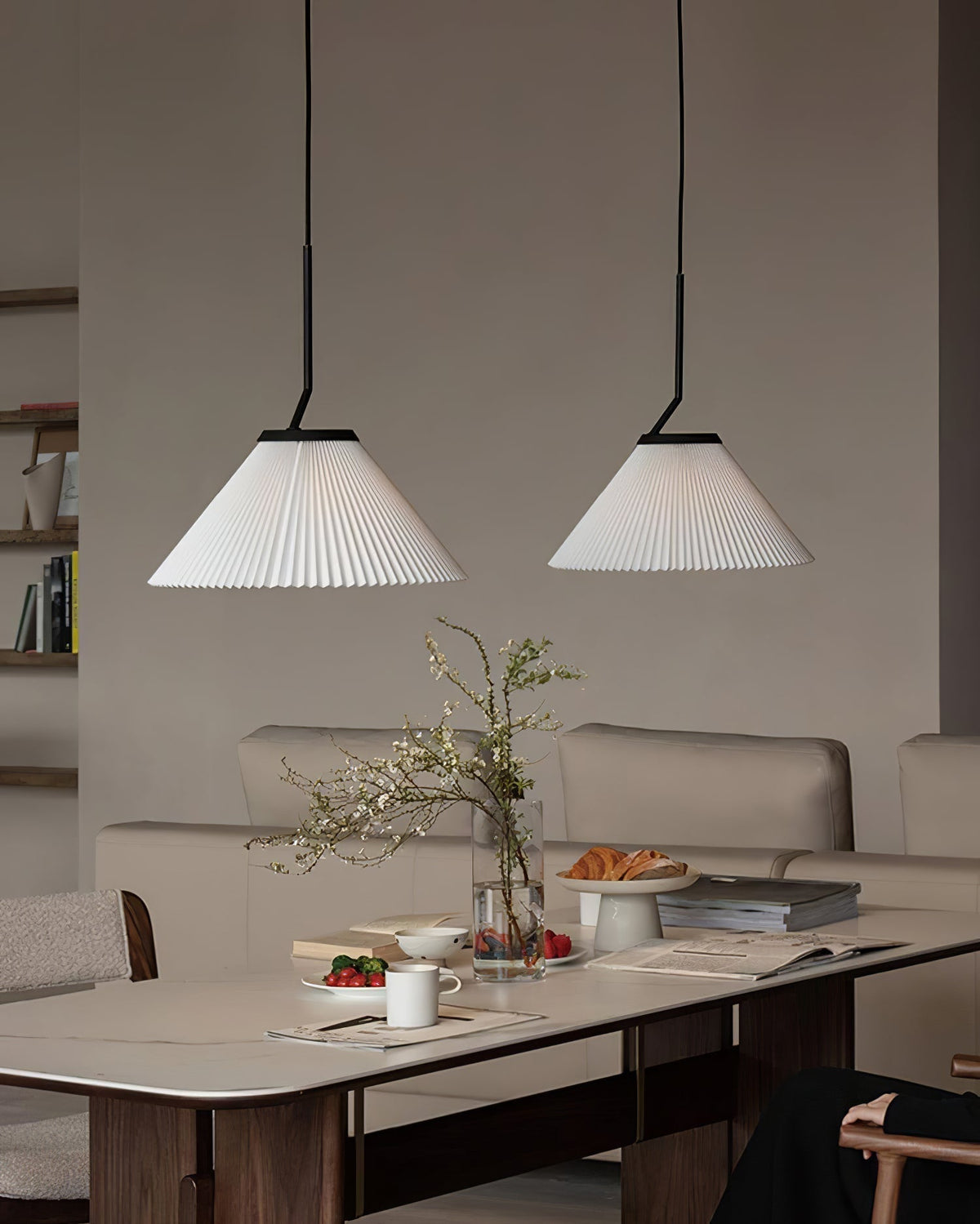 Knell Lampe Pendante en Métal Noir Plastique Plissée Minimaliste Moderne - Neutralighting