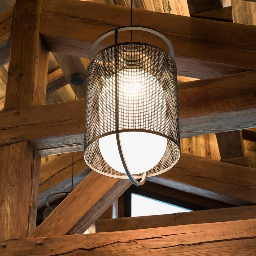 Solara Suspension Cylindre en Maille Accent en Laiton Industriel - Neutralighting
