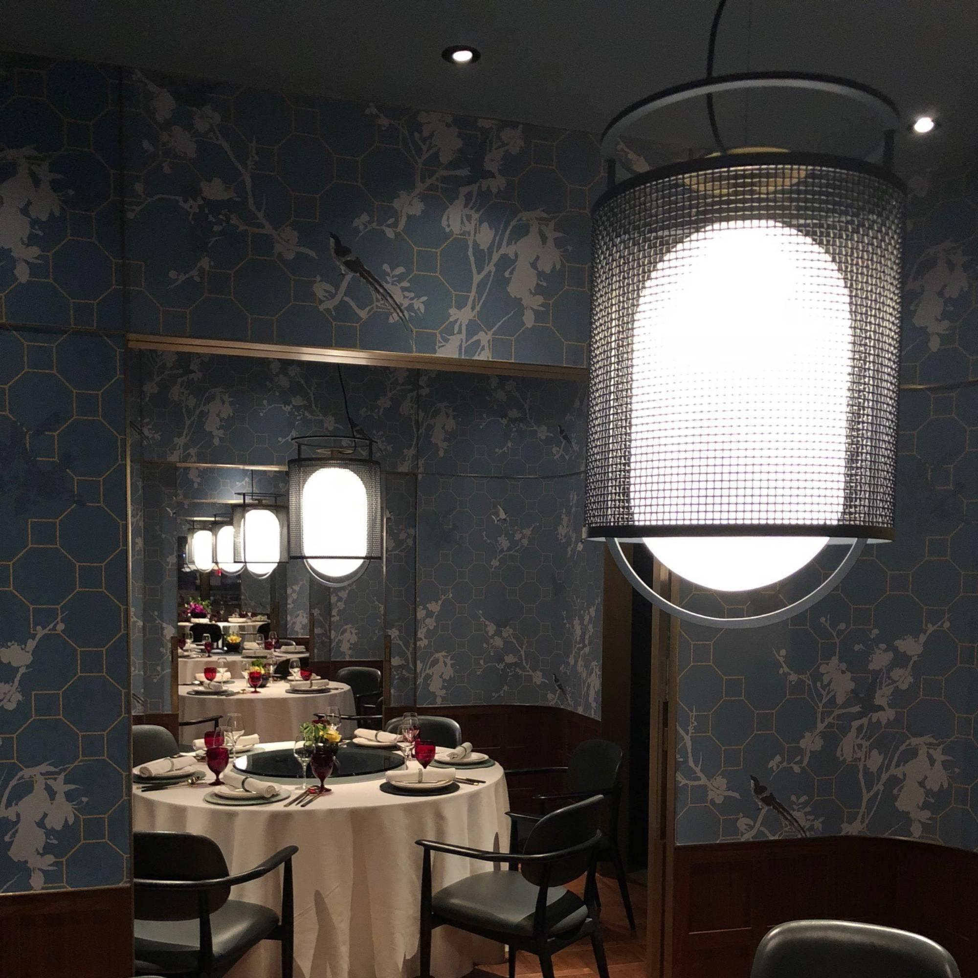 Solara Suspension Cylindre en Maille Accent en Laiton Industriel - Neutralighting