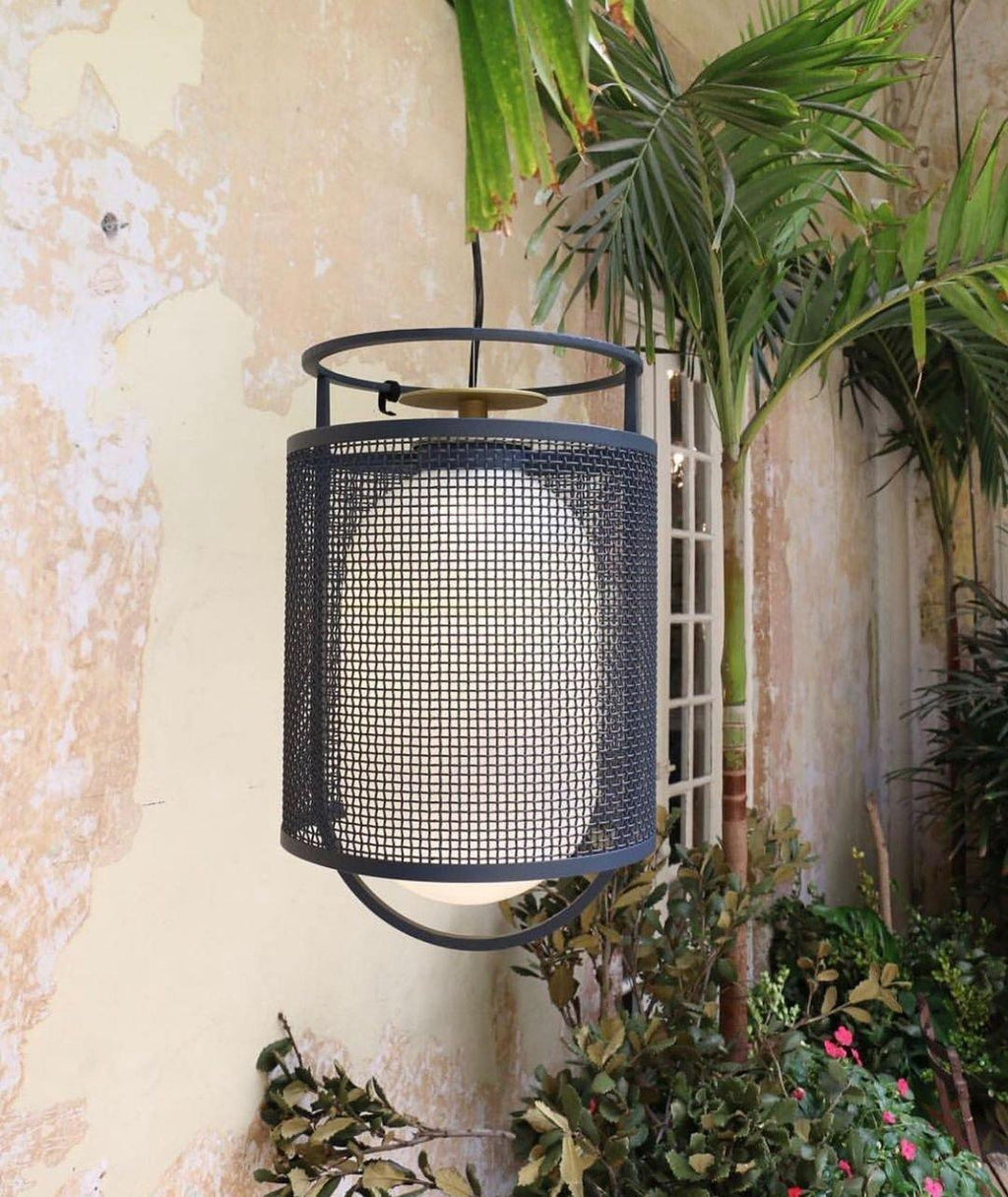 Solara Suspension Cylindre en Maille Accent en Laiton Industriel - Neutralighting