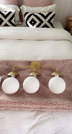 Aegis Applique Murale Globe Laiton Verre Minimaliste Moderne - Neutralighting