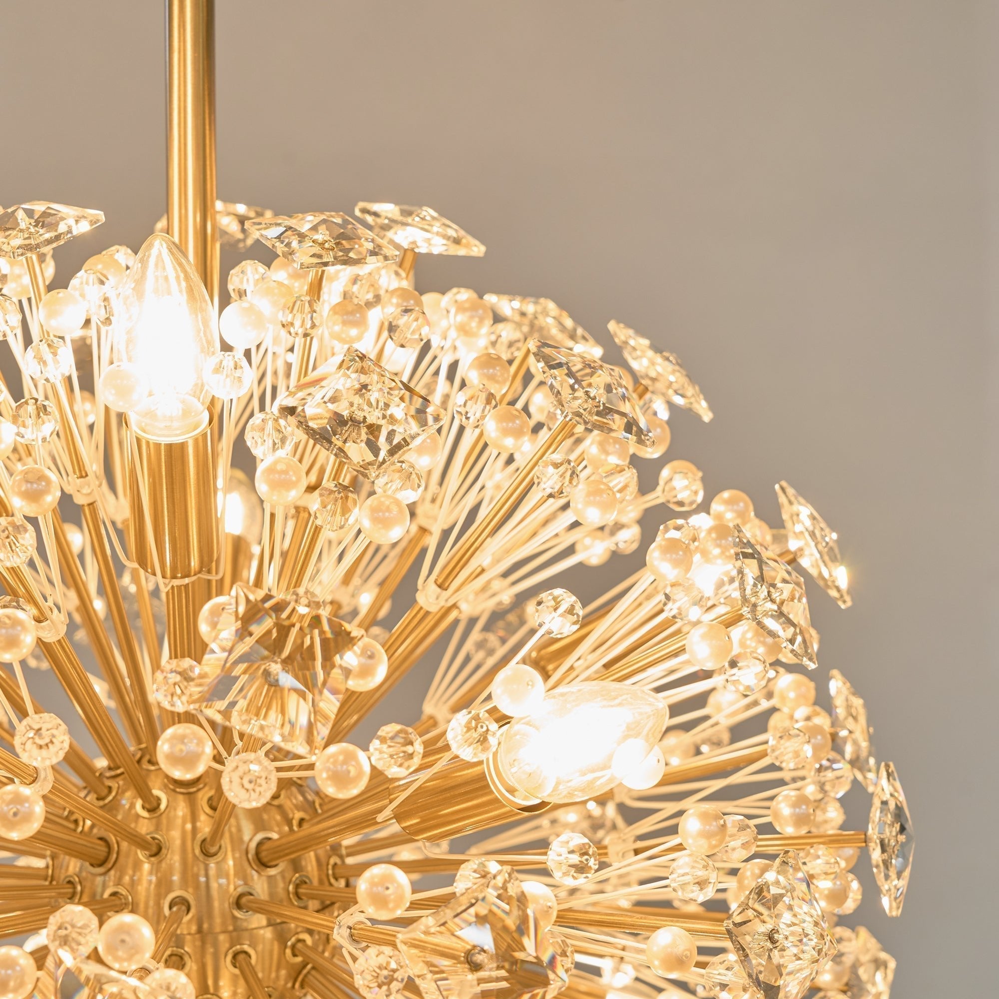 Aurora Lustre de Luxe en Métal Doré - Neutralighting