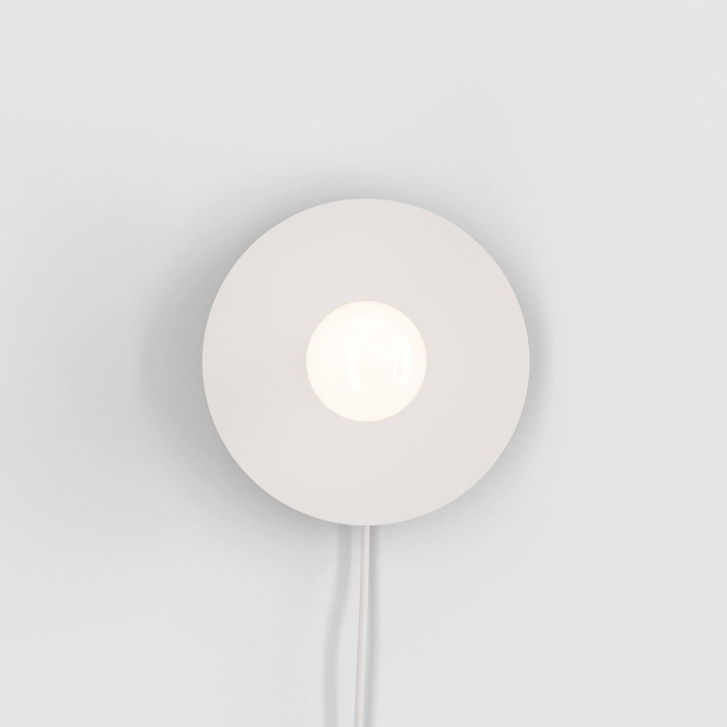 Lustra Wall Lamp Brass Bulb - Neutralighting