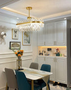 Lustra Chandelier Élégant en Cristal et Laiton en Forme de Tambour - Neutralighting