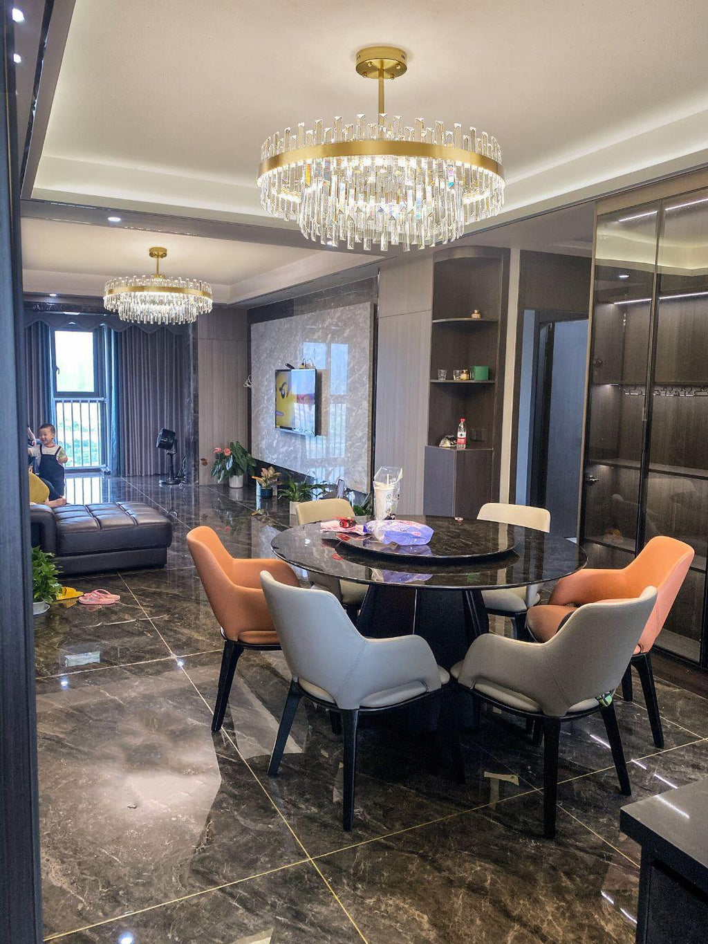 Lustra Chandelier Élégant en Cristal et Laiton en Forme de Tambour - Neutralighting