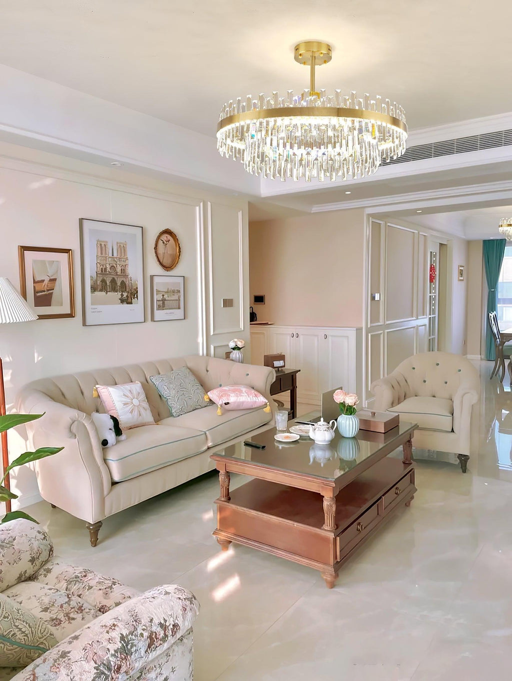 Lustra Chandelier Élégant en Cristal et Laiton en Forme de Tambour - Neutralighting