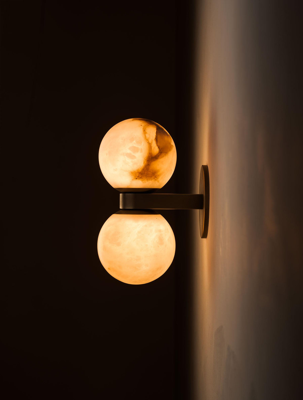 Lush Applique Murale Globe Albâtre Moderne - Neutralighting
