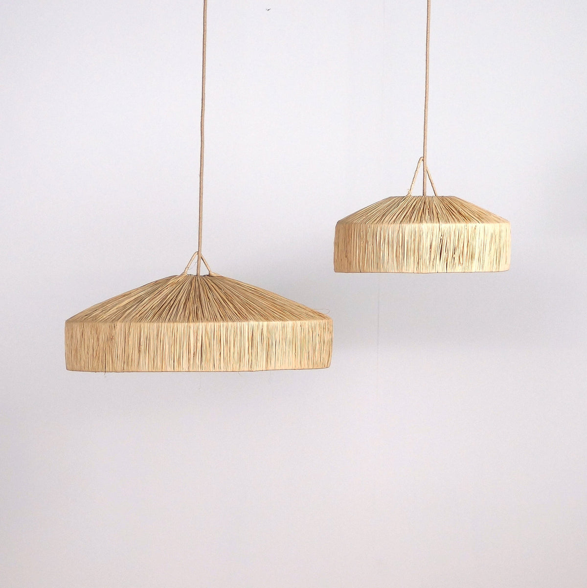 Suspension en raphia - Parasol