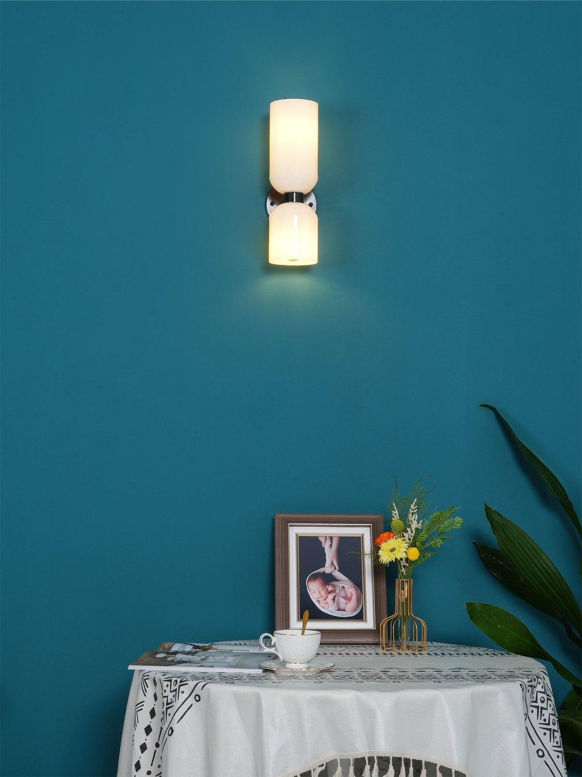 Lylaearis Nordic Art Plug-In Glass Wall Lamp - Neutralighting