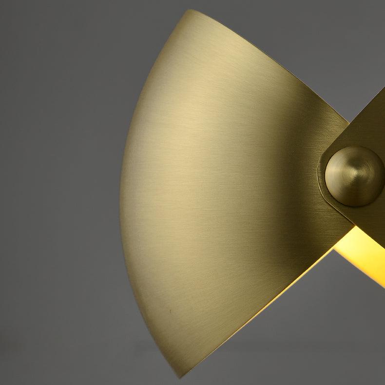 Luno Applique Murale en Laiton Élégante - Neutralighting