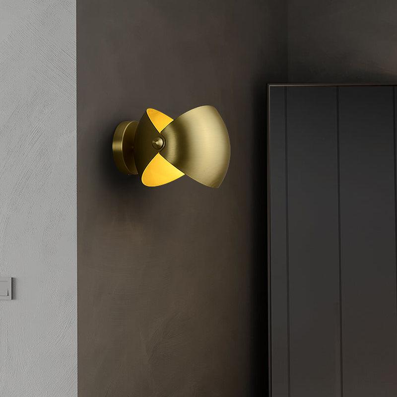 Luno Applique Murale en Laiton Élégante - Neutralighting