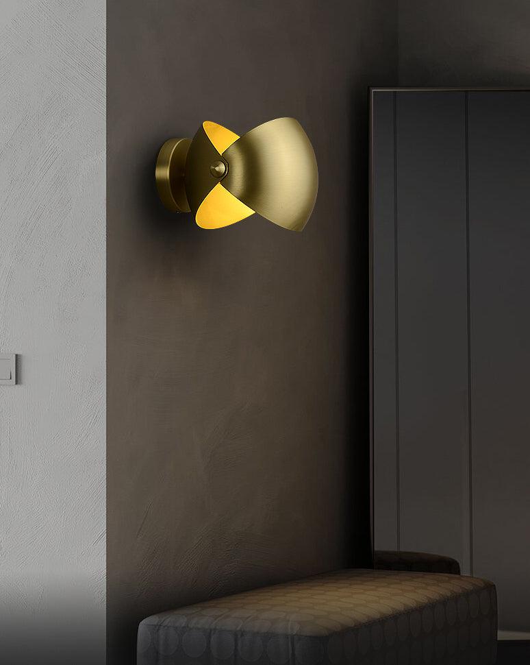 Luno Applique Murale en Laiton Élégante - Neutralighting