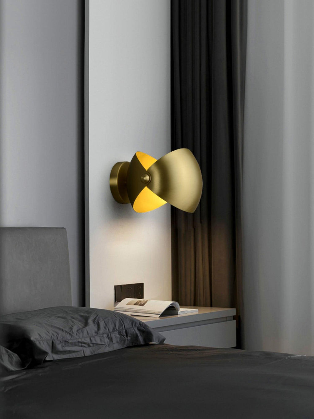Luno Applique Murale en Laiton Élégante - Neutralighting