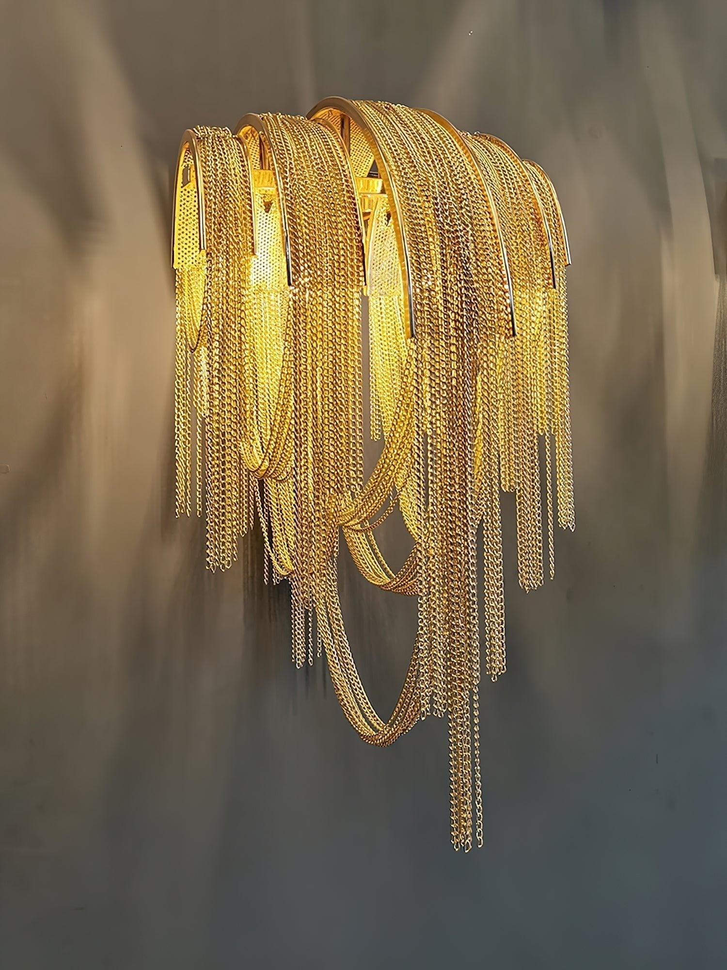Chains Applique Murale Postmoderne de Luxe avec Franges - Neutralighting