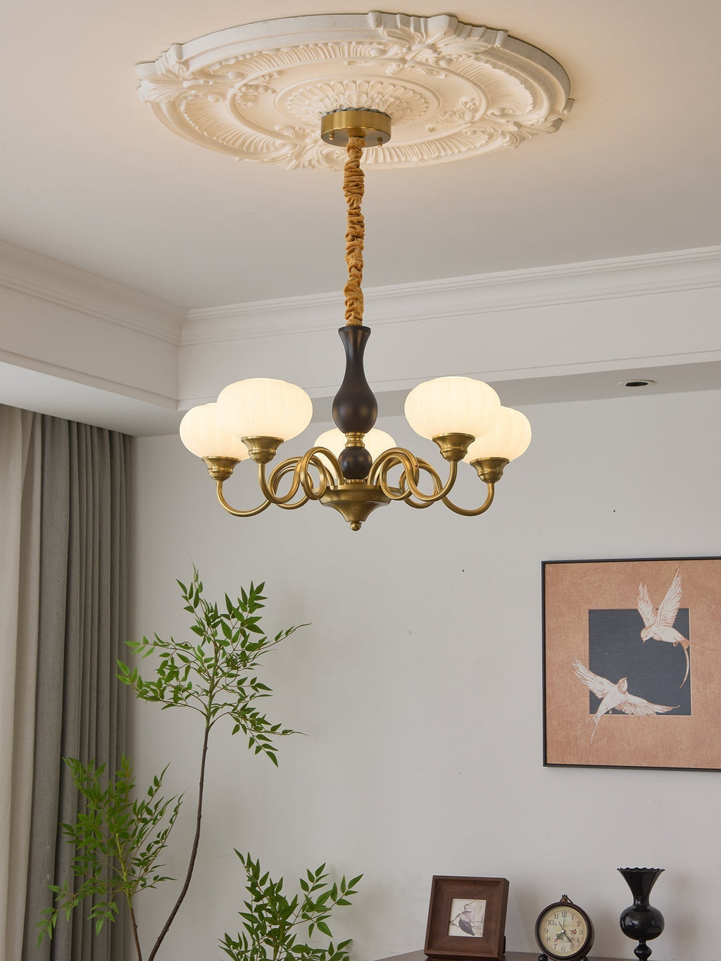 Avinor Chandelier Traditionnel en Bois Nordique - Neutralighting