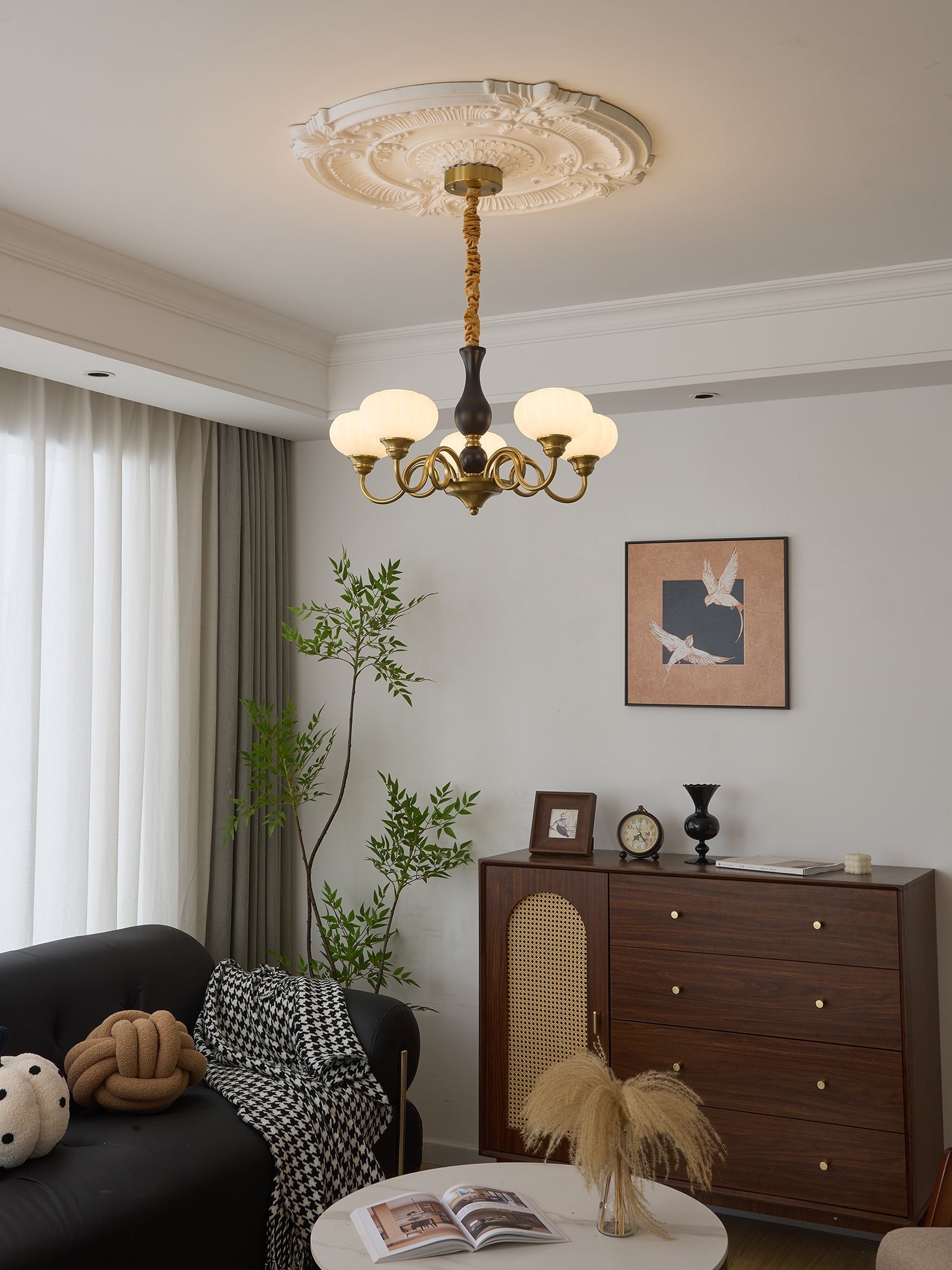 Avinor Chandelier Traditionnel en Bois Nordique - Neutralighting