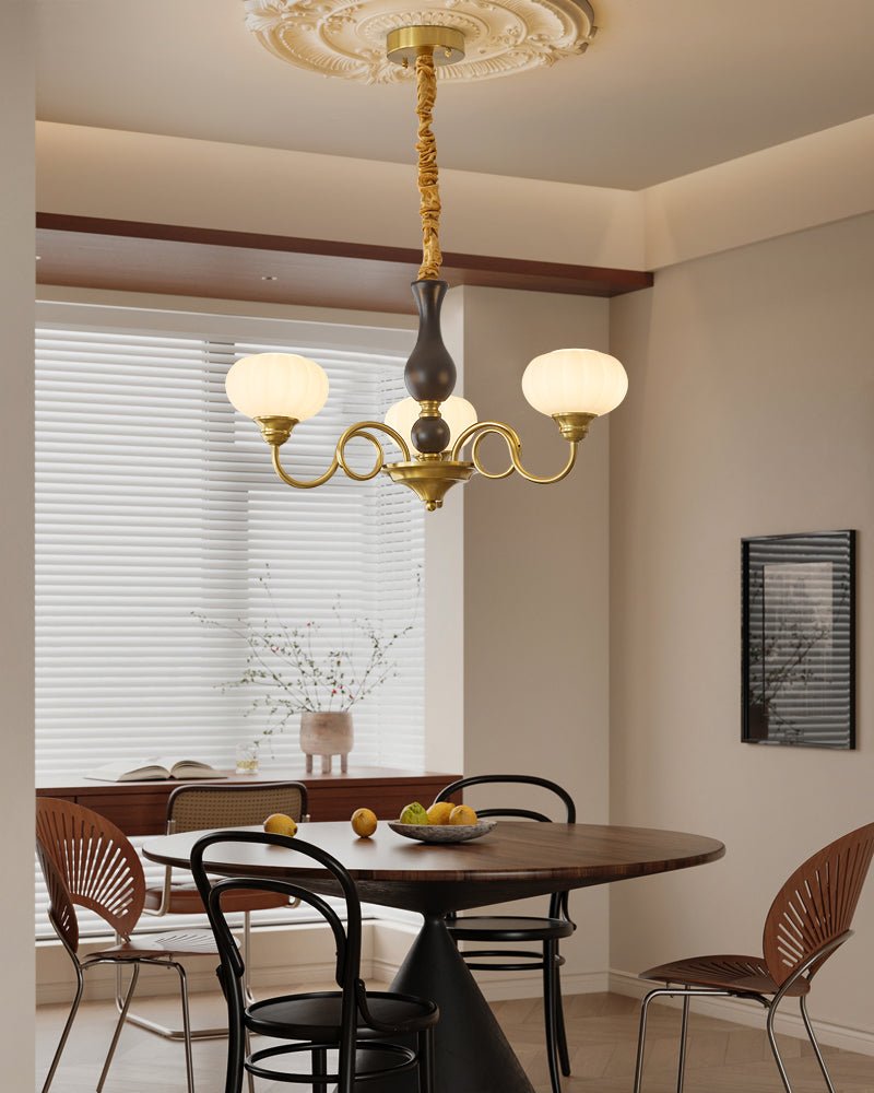 Avinor Chandelier Traditionnel en Bois Nordique - Neutralighting
